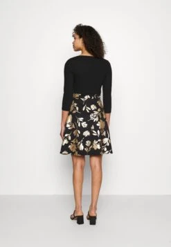 Anna Field Robe En Jersey - Black Gold -Magasins Sélectionnés De Mode Pour Femmes 05b72f46a2404ba0845d513dfccad803 scaled