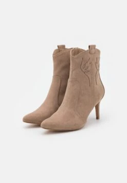 Anna Field Bottines À Talons Hauts - Taupe -Magasins Sélectionnés De Mode Pour Femmes 0601ea9b5e2142a487966352e594f4a7 scaled