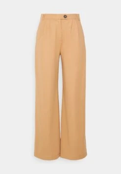 Petite Business Casual Wide Legs With Front Pleats - Pantalon Classique - Beige 10 Petite Business Casual Wide Legs With Front Pleats - Pantalon Classique - Beige -Magasins Sélectionnés De Mode Pour Femmes 0779c57a7fc04b359bcc86758b0e04bc scaled