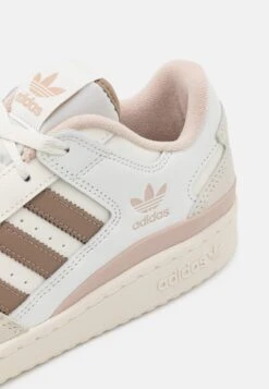 Adidas Originals Forum Unisex - Baskets Basses - Core White/Chalky Brown/Taupe -Magasins Sélectionnés De Mode Pour Femmes 0874303fd5bf4c94a7a62053de70c504 scaled