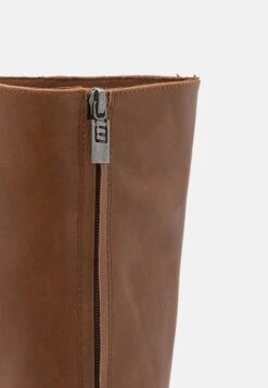 MTNG Setenta - Bottes À Plateau - Brown -Magasins Sélectionnés De Mode Pour Femmes 14707d9cb49946d294bfa6374ff12860 scaled