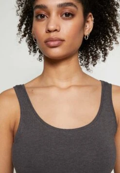 Anna Field Basic Tank 3Er Pack - Débardeur - Black White Mottl 9 Anna Field Basic Tank 3Er Pack - Débardeur - Black White Mottl -Magasins Sélectionnés De Mode Pour Femmes 19a5ea7cfa044abe92619a342057c333 scaled