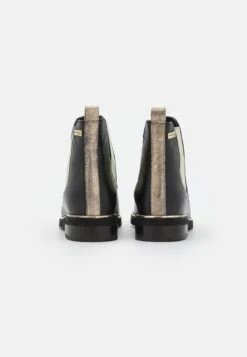 Les Tropéziennes Par M Belarbi Micky - Boots À Talons - Noir/Or -Magasins Sélectionnés De Mode Pour Femmes 19b7c139152d477d86b88a54b7595318 scaled