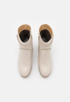 Leather - Bottines À Plateau - Beige -Magasins Sélectionnés De Mode Pour Femmes 456a8e078fe241a9921af3b337af8977 scaled