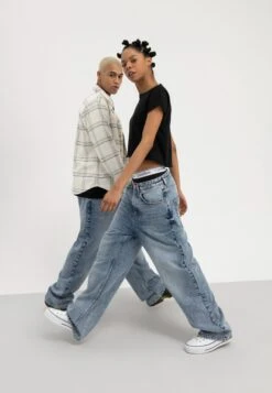 YOURTURN Baggy Jeans Unisex - Jean Boyfriend - Dark Blue Denim 8 YOURTURN Baggy Jeans Unisex - Jean Boyfriend - Dark Blue Denim -Magasins Sélectionnés De Mode Pour Femmes 47039cf62e0e4223bb19b517ea683054 scaled