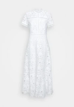 IVY OAK Marianna - Robe De Soirée - Snow White 11 IVY OAK Marianna - Robe De Soirée - Snow White -Magasins Sélectionnés De Mode Pour Femmes 6749b98c06d344788b00c068ebb89c71 scaled