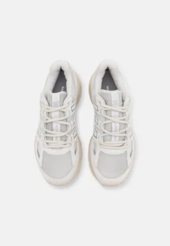 Salomon X Mission 4 - Baskets Basses - Lunar Rock/Rainy Day/Blazing Orange -Magasins Sélectionnés De Mode Pour Femmes 8b63fb00f53e4b23b2cf3c3eceafe7b0 scaled