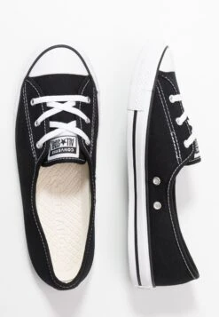 Converse Chuck Taylor All Star Ballet Lace - Mocassins - Black/White 10 Converse Chuck Taylor All Star Ballet Lace - Mocassins - Black/White -Magasins Sélectionnés De Mode Pour Femmes 90094296dfb8461daf4aadc9b0f44468 scaled