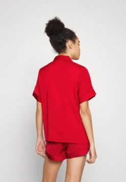 Anna Field Pyjama - Red -Magasins Sélectionnés De Mode Pour Femmes 9b8efcb794984c67b8f75aa964fe647b scaled