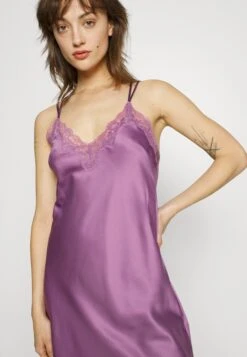 Anna Field Chemise De Nuit / Nuisette - Pink -Magasins Sélectionnés De Mode Pour Femmes aca2fd6bdc2944f8b8180f1cb25b16ea scaled