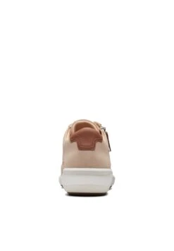 Clarks Baskets Basses - Off White -Magasins Sélectionnés De Mode Pour Femmes b53bead43e5549d8ab122d22609104e4 scaled