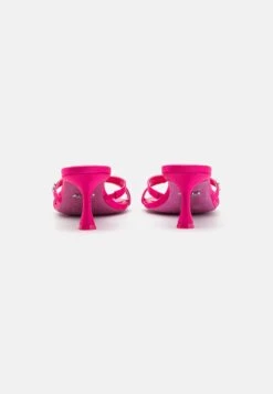 Barbie X Aldo Mule - Mules À Talons - Fuchsia -Magasins Sélectionnés De Mode Pour Femmes b9a8571b6ba1433c886e951d722bdaba scaled