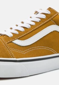 Vans Old Skool - Baskets Basses - Color Theory Golden Brown -Magasins Sélectionnés De Mode Pour Femmes c1b0ac95c1594c458c62f7eef7b57b1e scaled