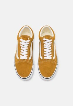 Vans Old Skool - Baskets Basses - Color Theory Golden Brown -Magasins Sélectionnés De Mode Pour Femmes e1acef96f2424020bc6b440d764f359e scaled