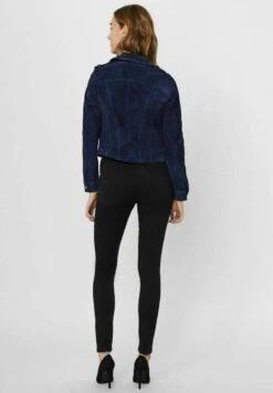 Vero Moda Veste En Cuir - Navy Blazer -Magasins Sélectionnés De Mode Pour Femmes e1f82d7756564e178ca0adf965da3f5d