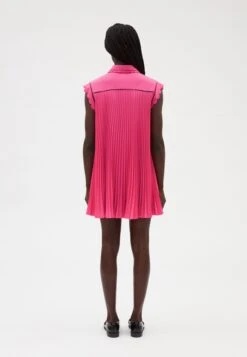 CLAUDIE PIERLOT Ramo - Robe Chemise - Bubble Gum 8 CLAUDIE PIERLOT Ramo - Robe Chemise - Bubble Gum -Magasins Sélectionnés De Mode Pour Femmes e4cb9ac47f154714bfbcc494b173b8ca scaled