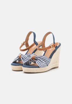 Anna Field Sandales À Talons Hauts - Dark Blue -Magasins Sélectionnés De Mode Pour Femmes e7db8cb773a848a8b386985d3d457554 scaled